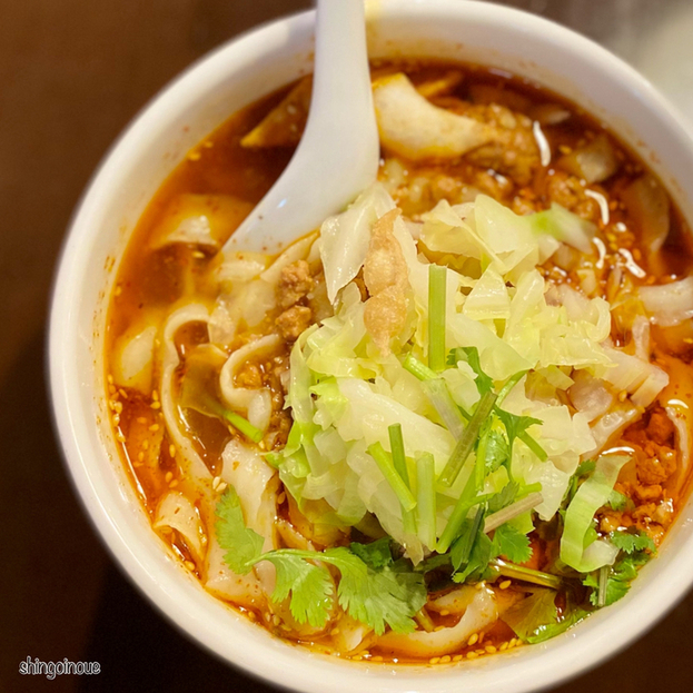 XI’AN Shinjuku Nishiguchi Shop