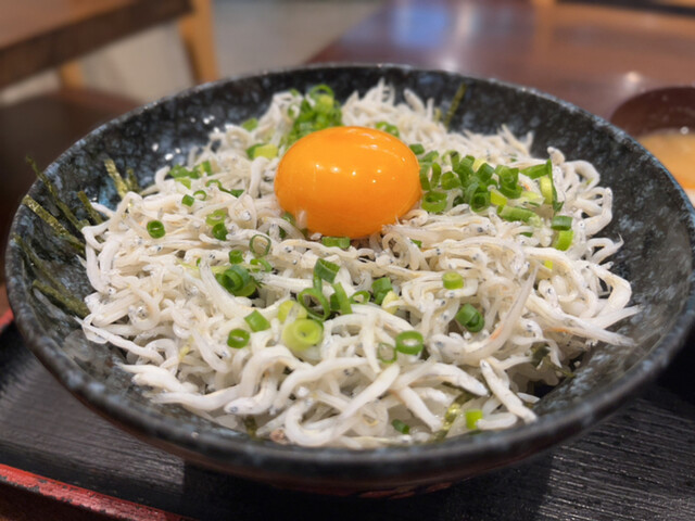 魚人食堂 新宿西口店
