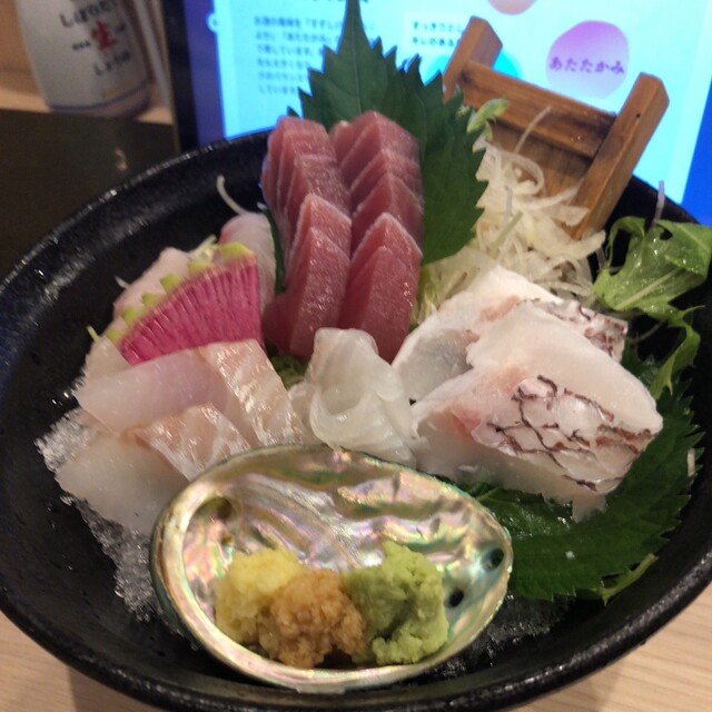 ITAMAEBAR Live Fish Market Shinjuku