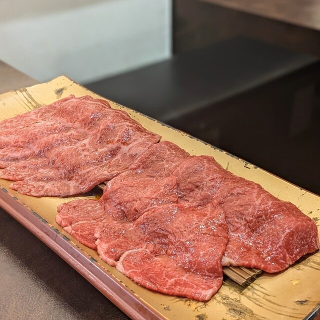 バズーカ F 新宿本店
