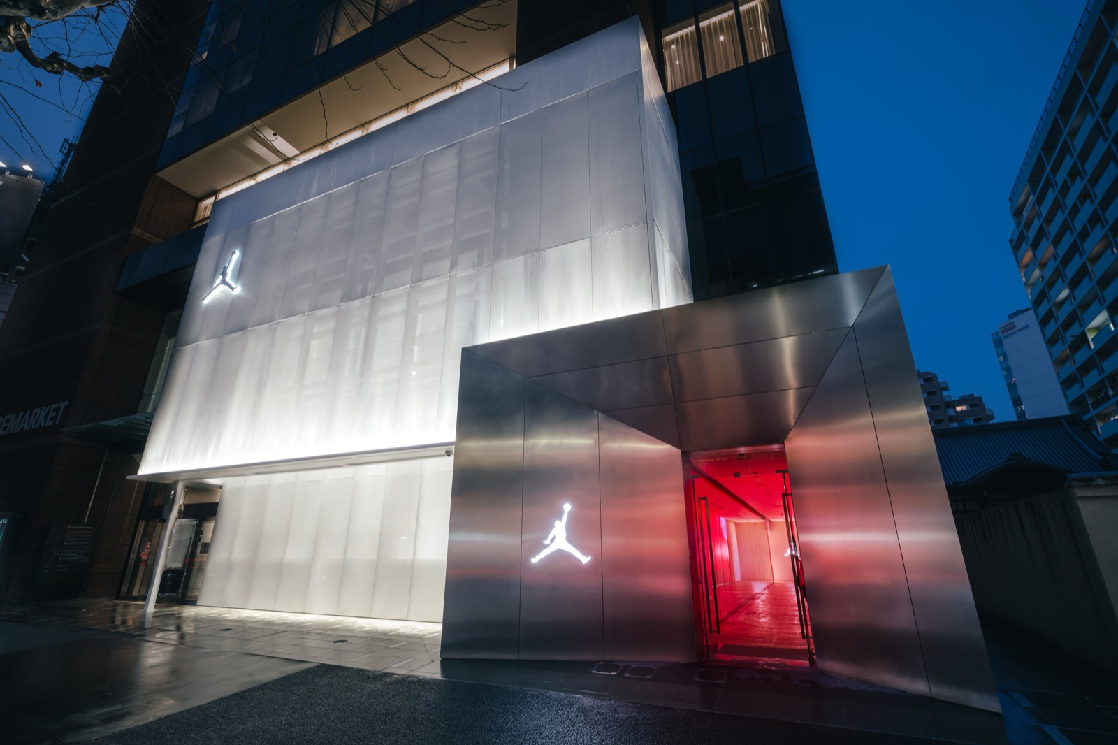 Jordan World of Flight Shibuya