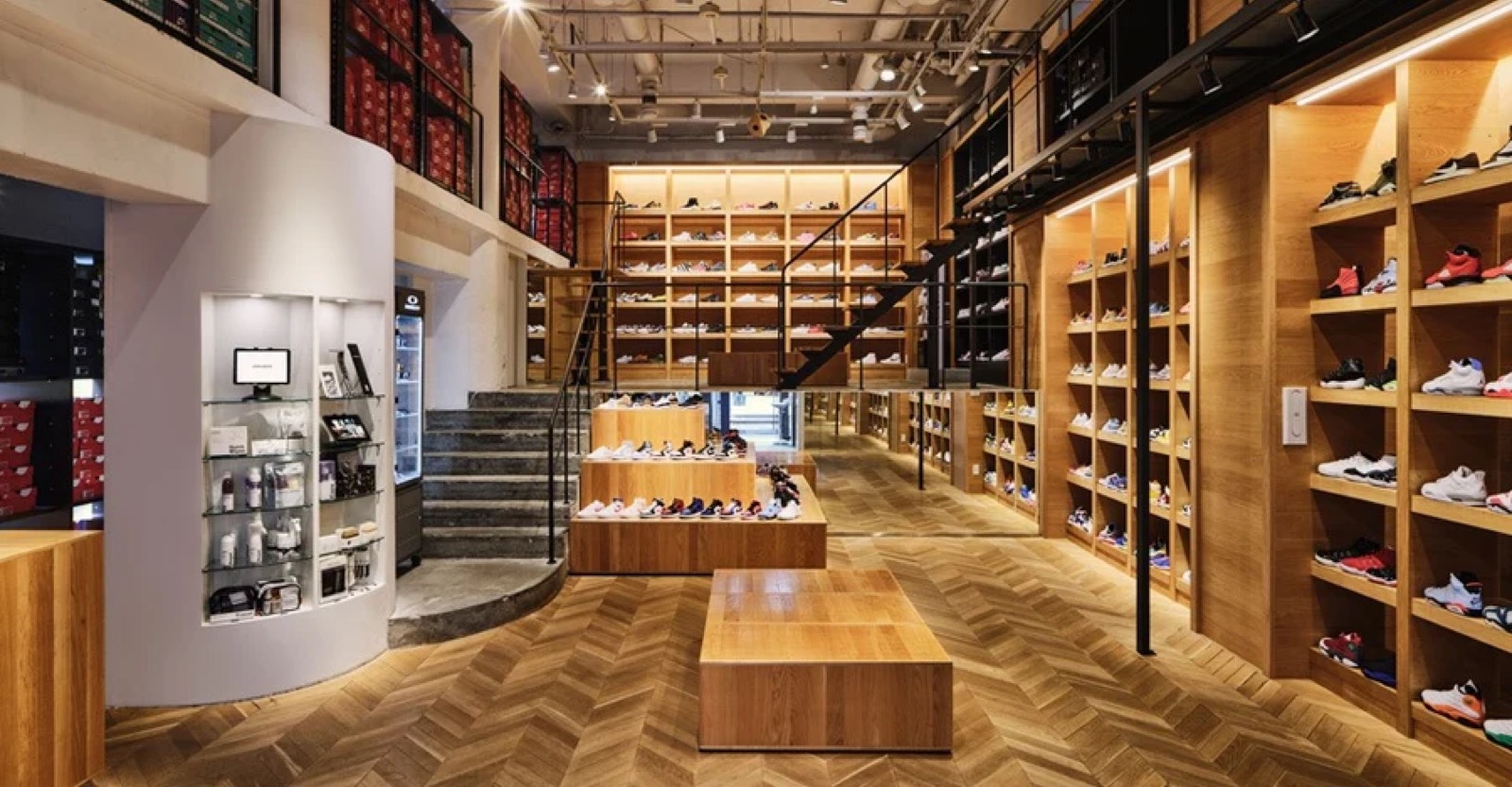 KICKS LAB Harajuku